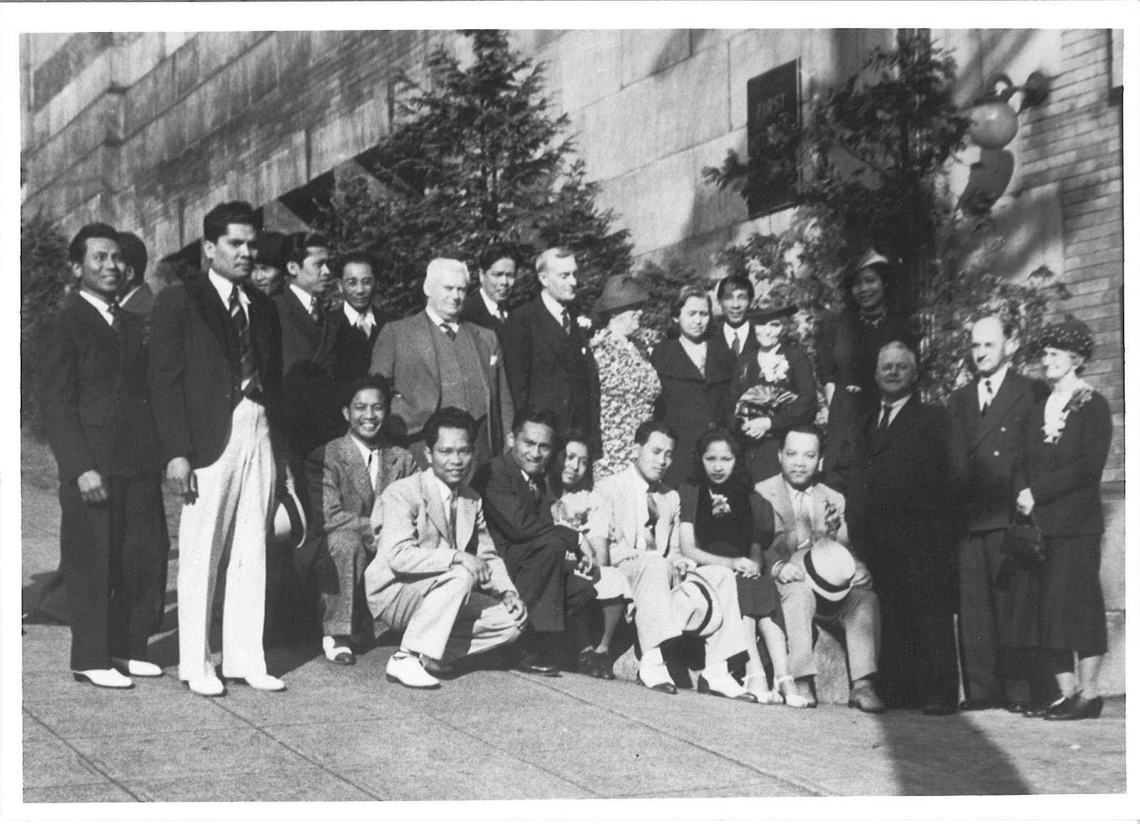Early members of the Filipino Christian Fellowship in 1926